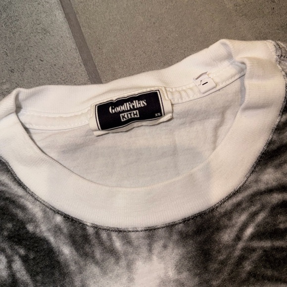 Kith Monochrome Goodfellas Ray Liotta Joe Pesci Men's XS Tee EUC - Picture 3 of 3